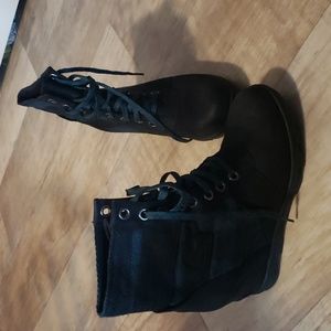 Sorel laceup ankle boots black&blue plaid 10